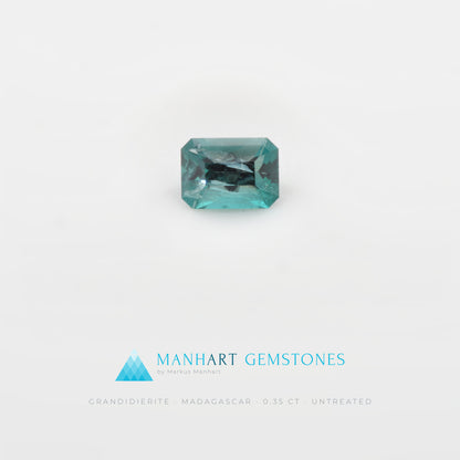 Grandidierit 0,35 ct im Rechteckschliff aus Madagaskar, unbehandelt