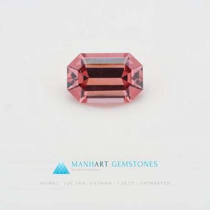 Spinell 1,29 ct im Fancy Smaragdschliff aus Luc Yen, unbehandelt